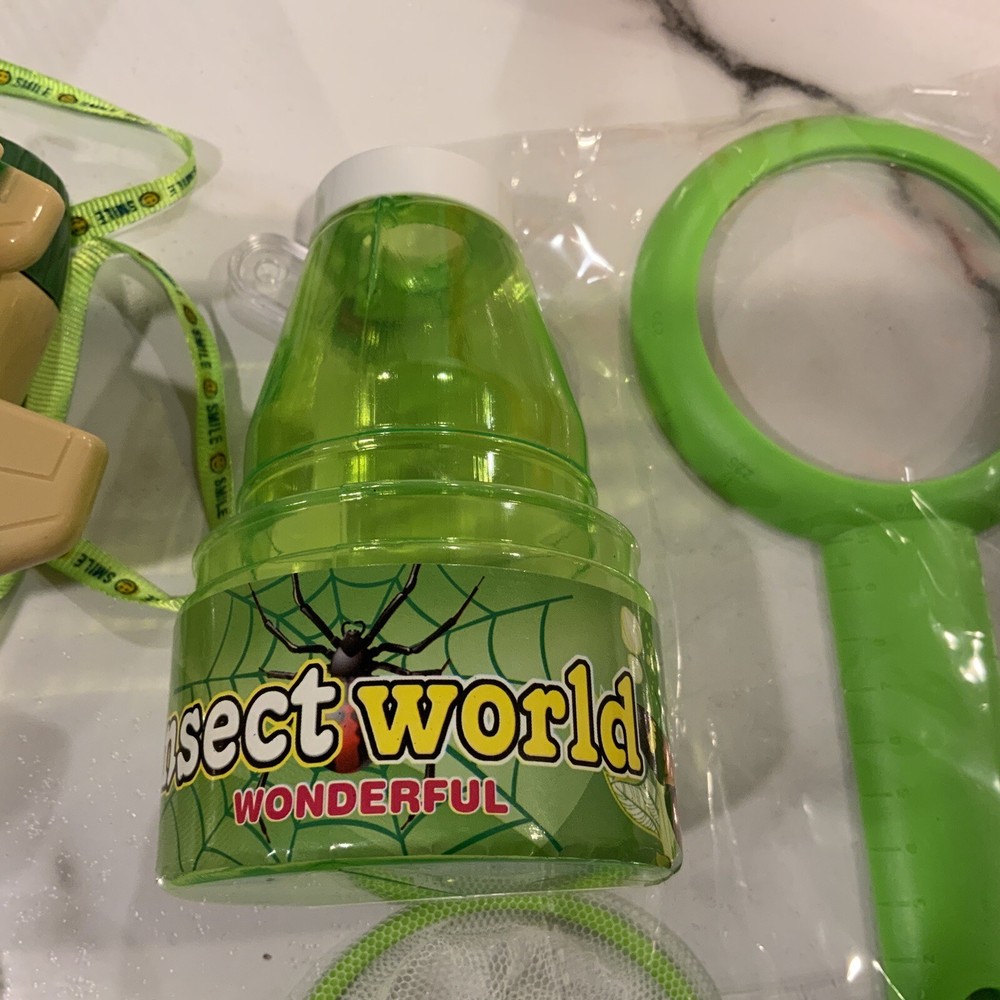 Kids Bug Catcher Kit Binoculars, Magnifying Glasses, Bug Container, Nets, Insect