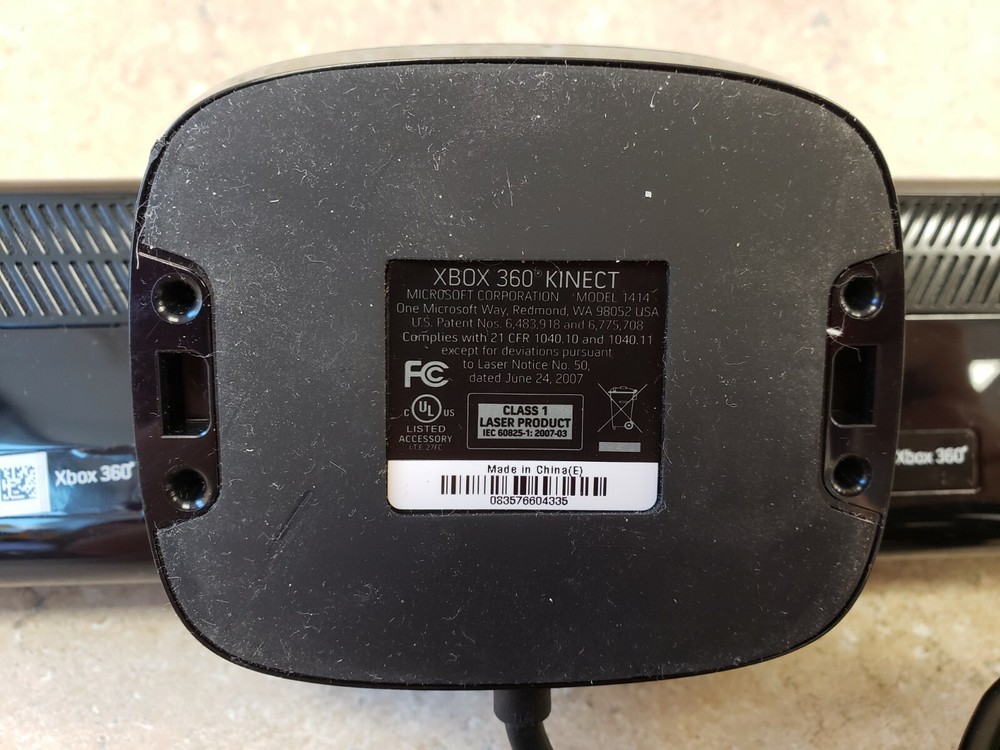 Microsoft Xbox 360 Kinect Sensor Model 1414 Pre-owned Free Shipping