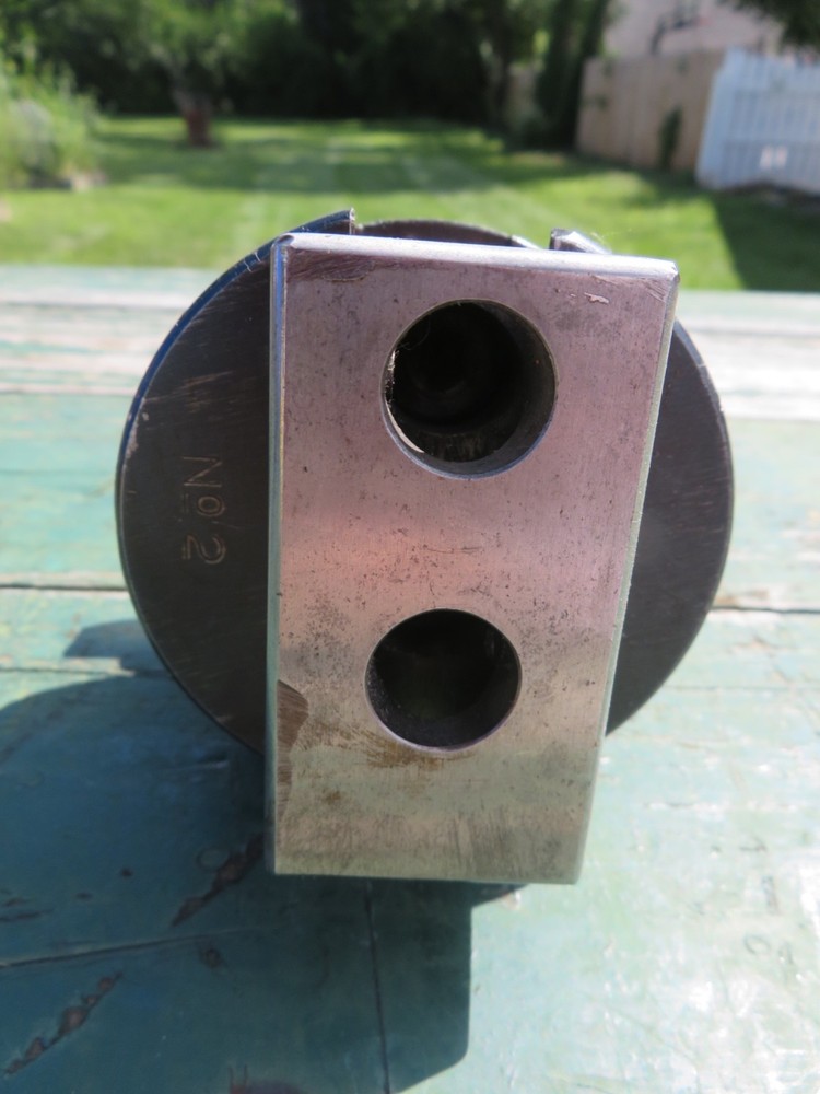 Bridgeport No. 2 Boring Head w/ Universal Kwik-Switch #300