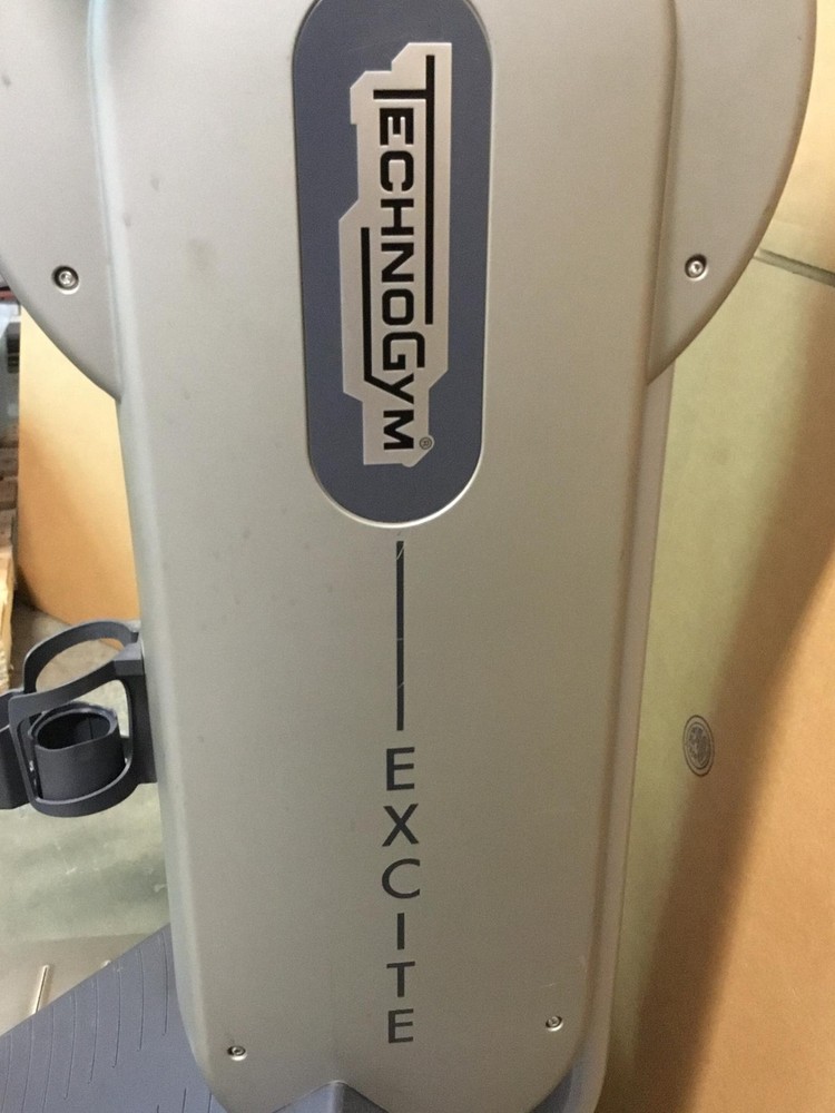 TECHNOGYM DA7741-EXCITE Commercial Gym Equipment WORKING