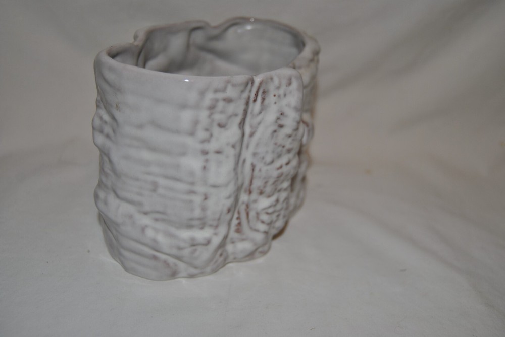 Frankoma White B3 Tree Bark Cork Planter