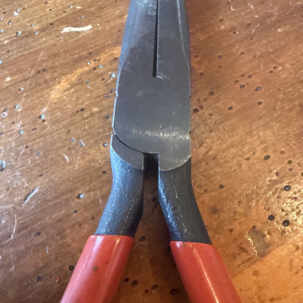 Snap-On Red Handled Needle Nose Pliers Model Number 597CP