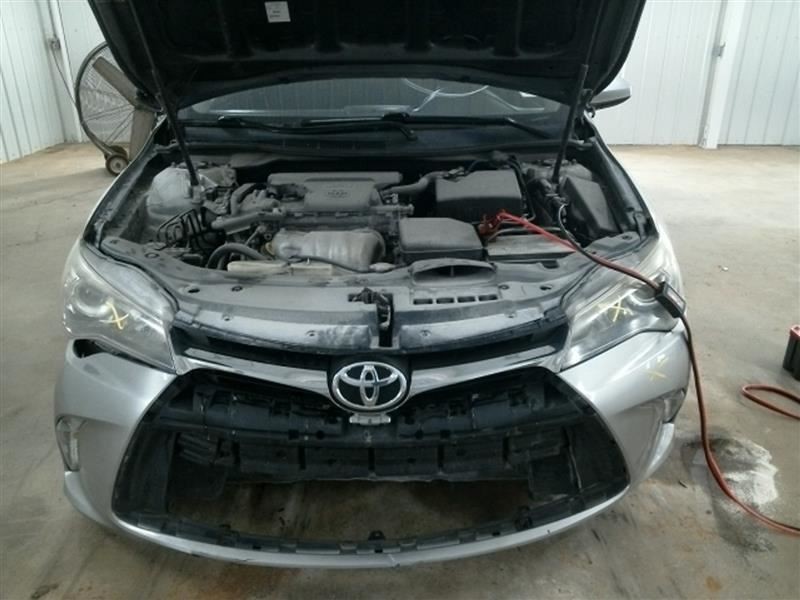 CAMRY     2016 Keys/Latches/Locks 104640428