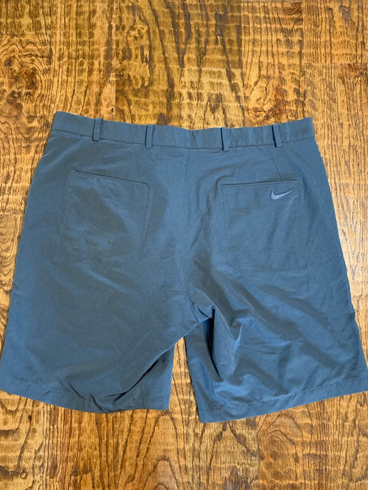 NIKE Dri-Fit Men Shorts Size 40 Gray