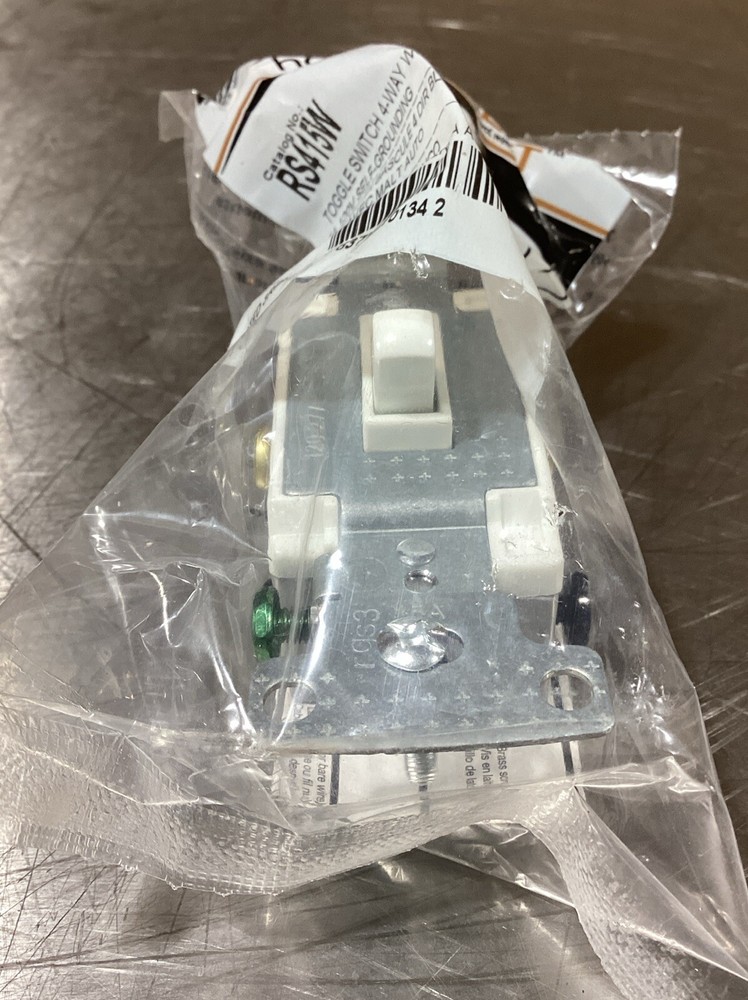 RS415W HUBBELL homeSELECT Residential Toggle Switch