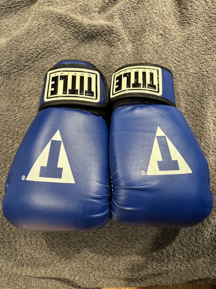 title boxing gloves