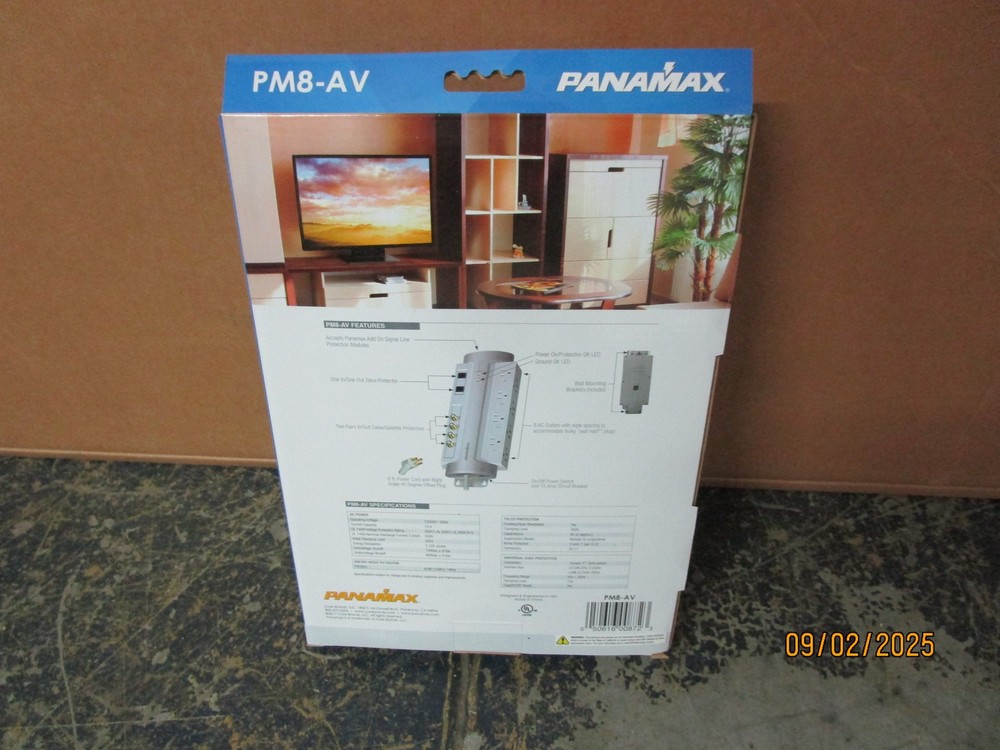 Panamax PM8-AV Power Conditioner New