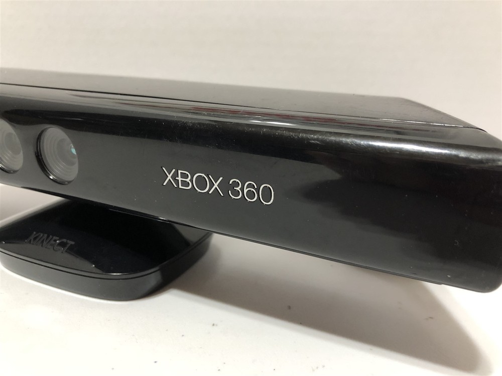 Microsoft Xbox 360 Kinect Sensor Bar with 12 Starter Fun Game Bundle -Tested