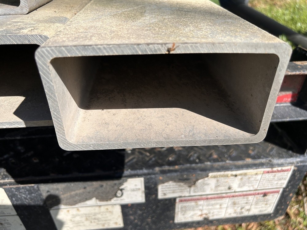 6061 ALUMINUM RECTANGULAR TUBE 6" X 3" X 1/4” WALL, 12" length