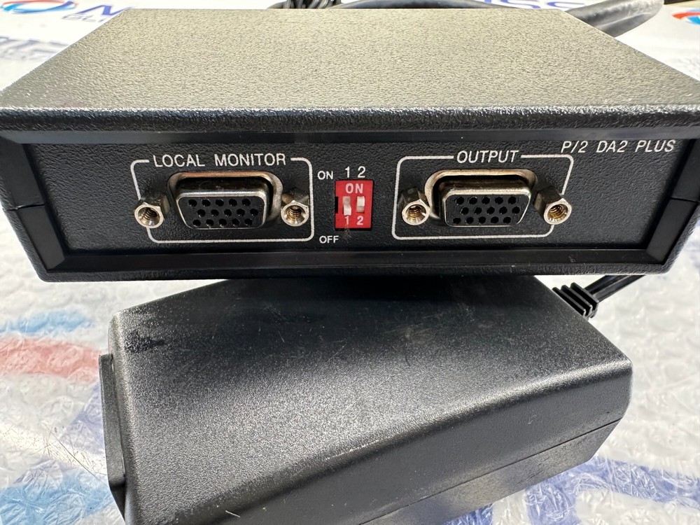 Extron P/2 DA2 Plus Two Output VGA Distribution Amplifier