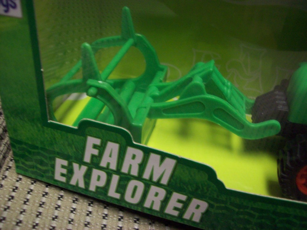 Farm Explorer Fully Detailed with Authentic Working Functions Plastic Tractor