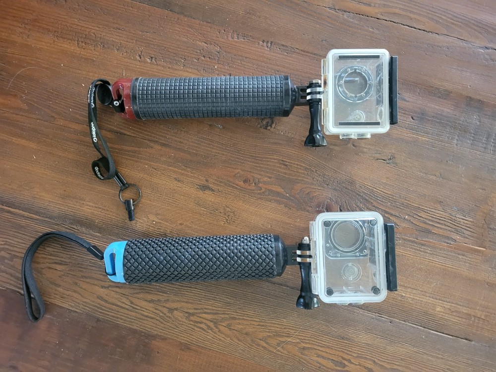 Floating Hand Grip for underwater camera; set of two