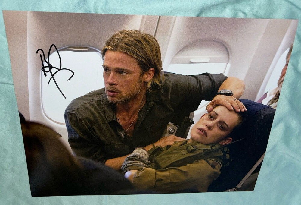 Brad Pitt signed 11x14 Photo With Proof