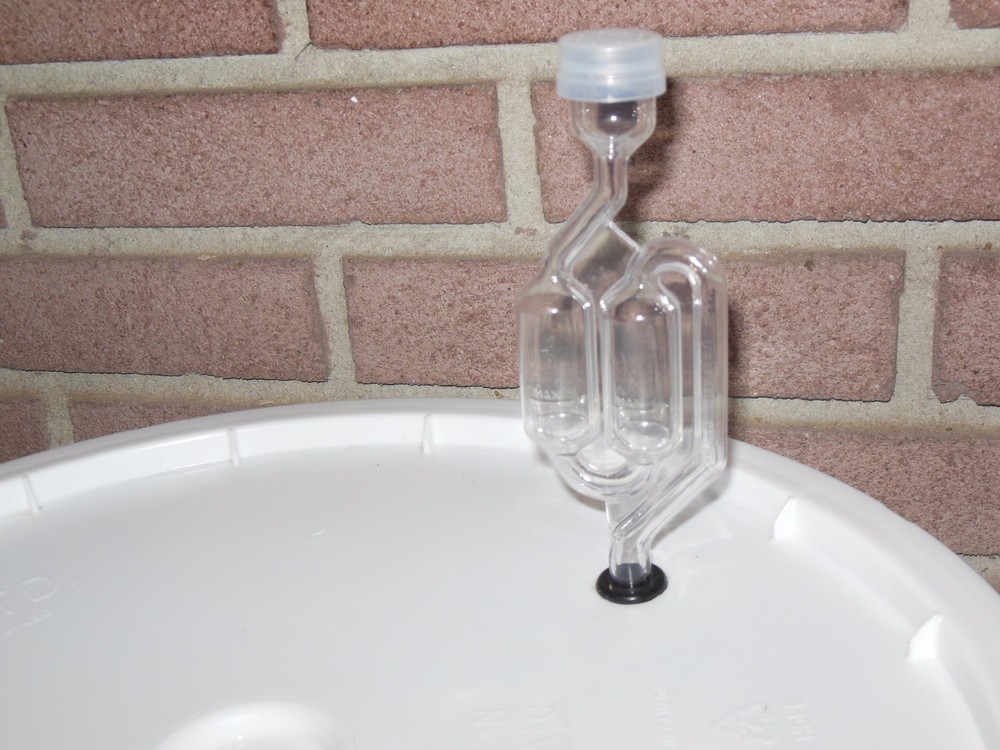 3 PACK S-Shape Bubble Fermentor Airlock w/ Grommet / Air Lock HomeBrew Wine Beer