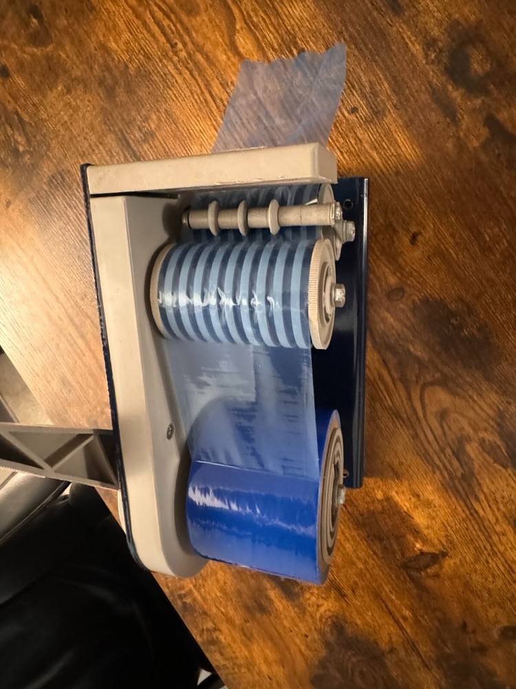 SL-3 TAPE DISPENSER