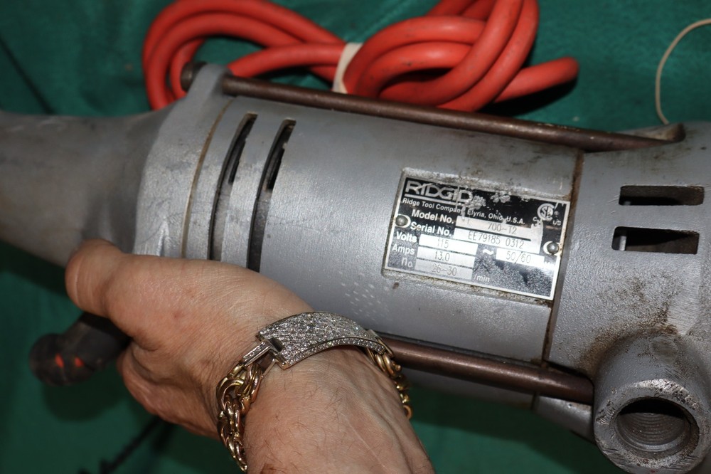 Ridgid 700-T2 Power Drive Threader/Threading Machine 230V