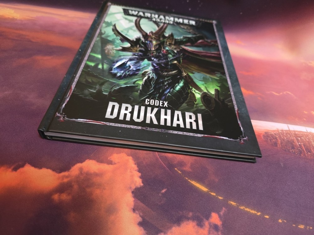 GW Army Book Codex Drukhari (8th Ed) EX/NM AUTHENTIC NOT READ MINTY