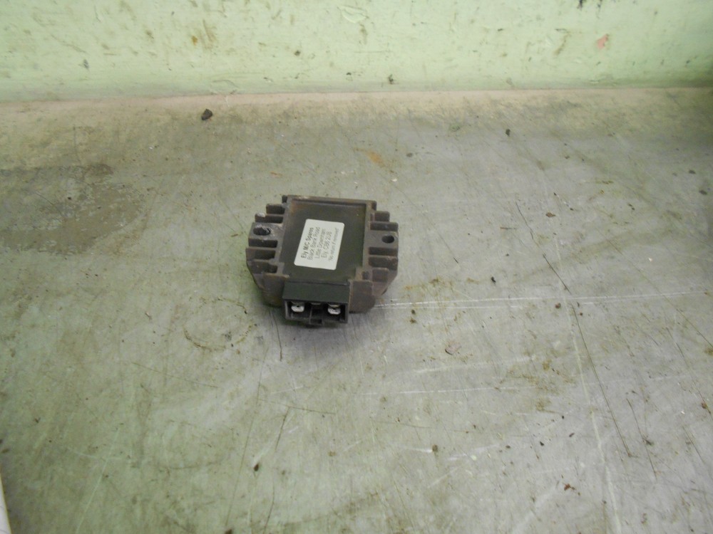 yamaha  xj  600 n  reg/rectifier