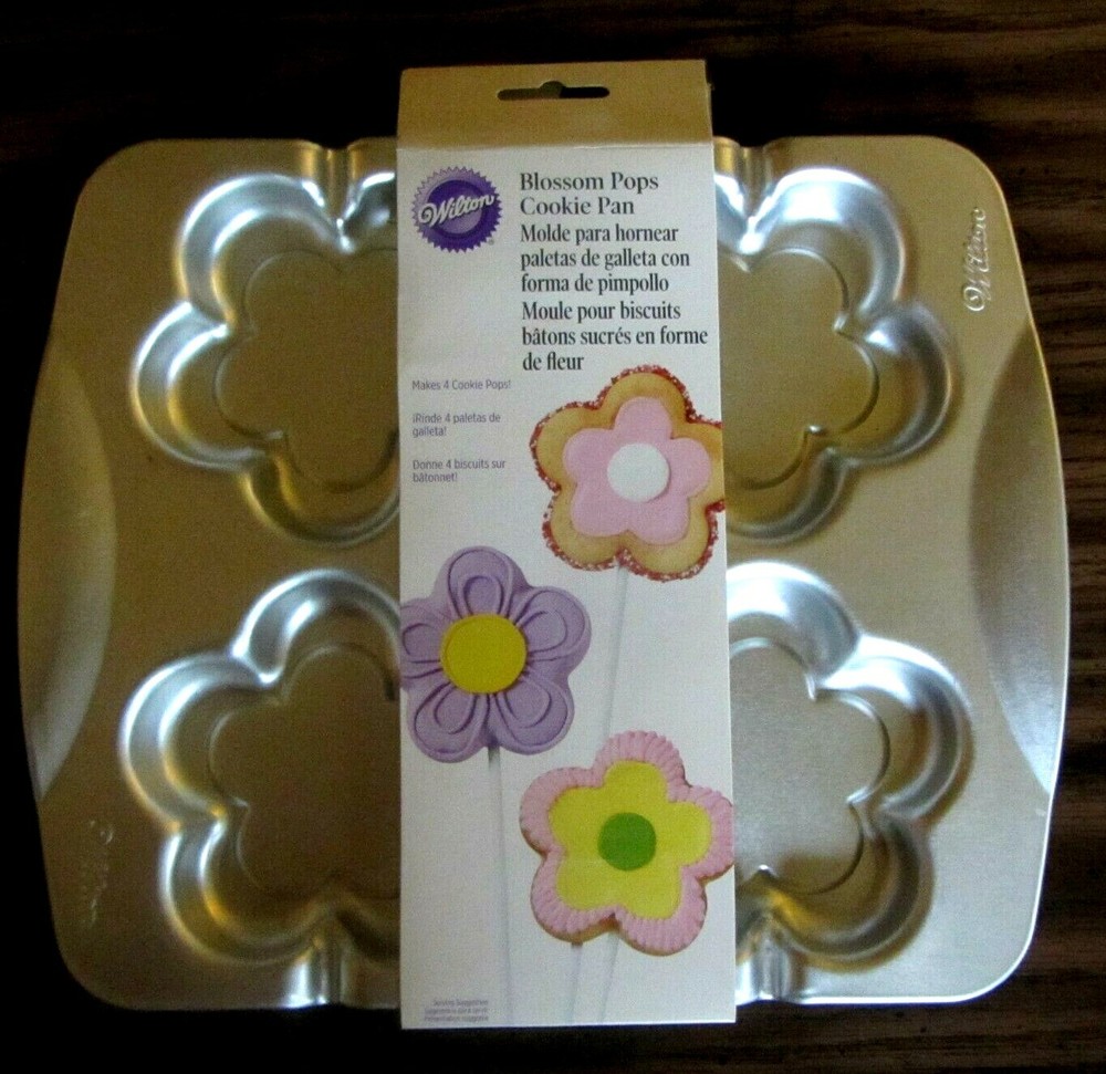 WILTON BLOSSOM POPS COOKIE PAN--BRAND NEW!