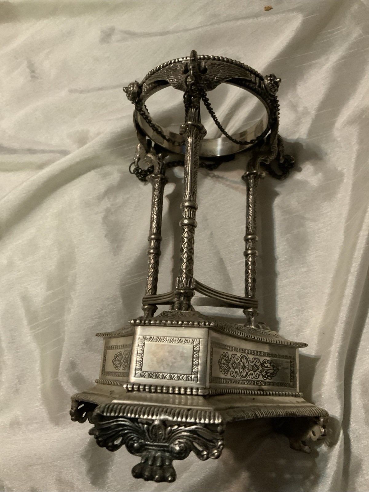 Ornate Swan Centerpieces Silver Candle Holder Stand Bird Vulture 10 x 4"Vase Orb