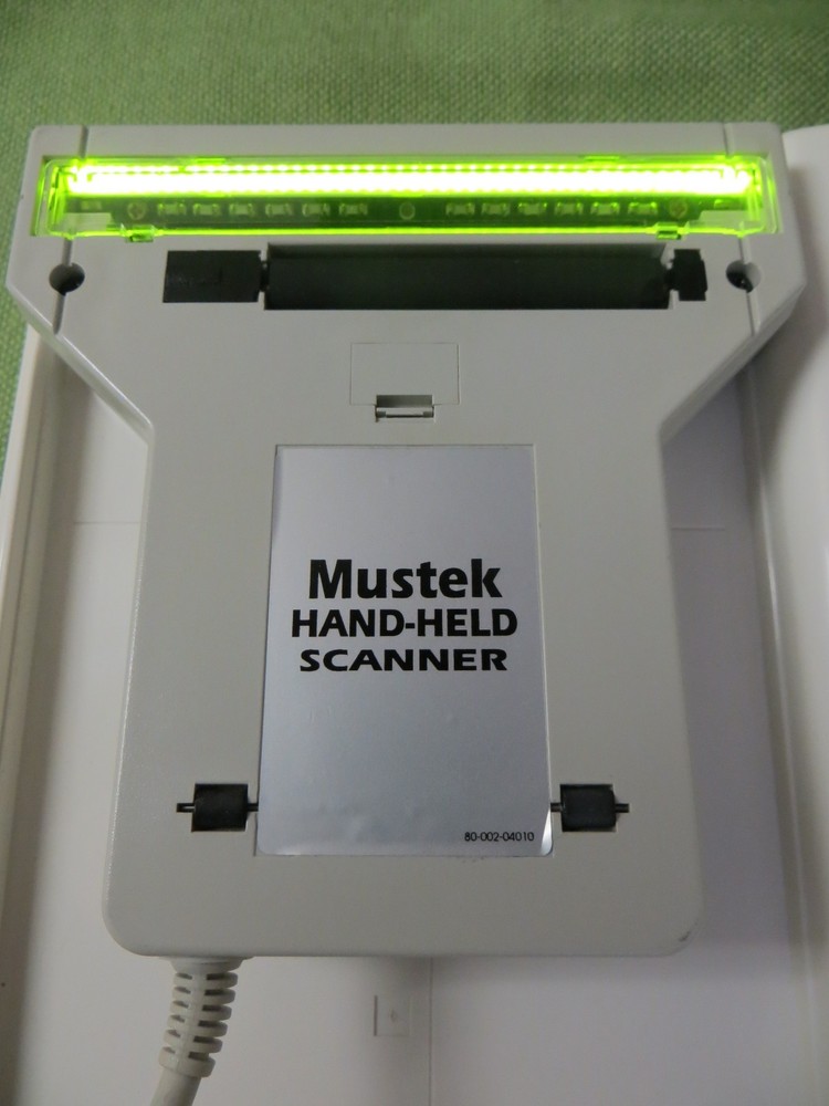 Mustek Hand-Held Scanner