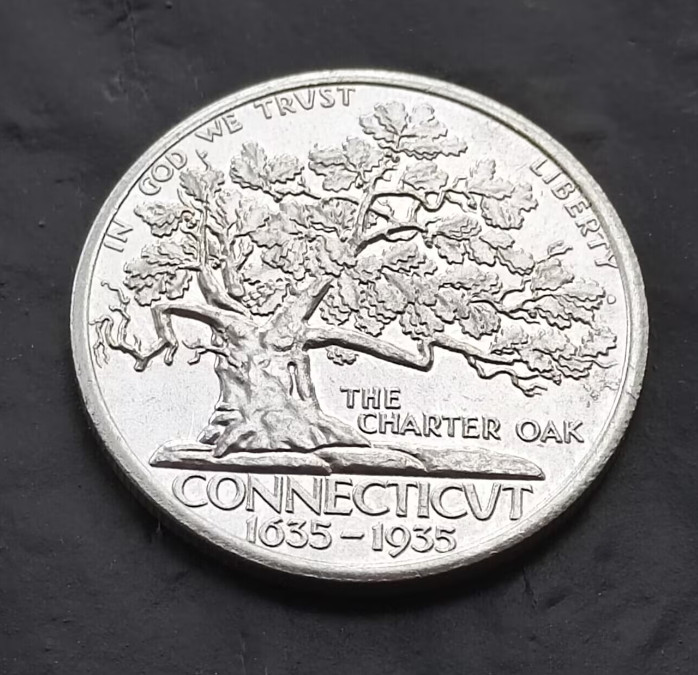 1935 Connecticut Commemorative Half Dollar 50C