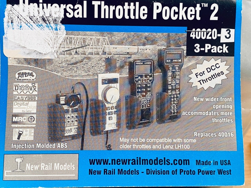 3-Pack DCC Universal Throttle Pocket II #40020-3