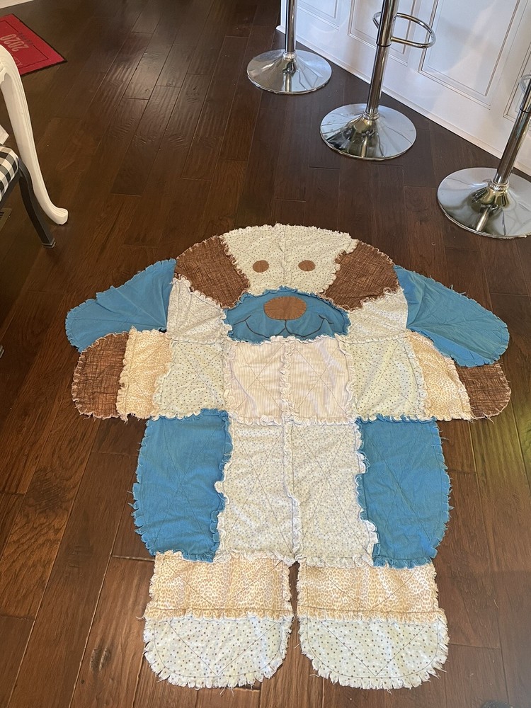 finished dog shaped rag quilt