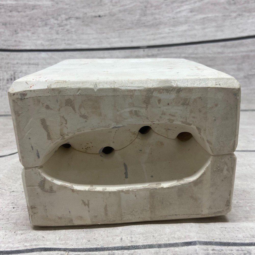 Weaver Mold Ceramic Casting Mold Standing Lamb #252