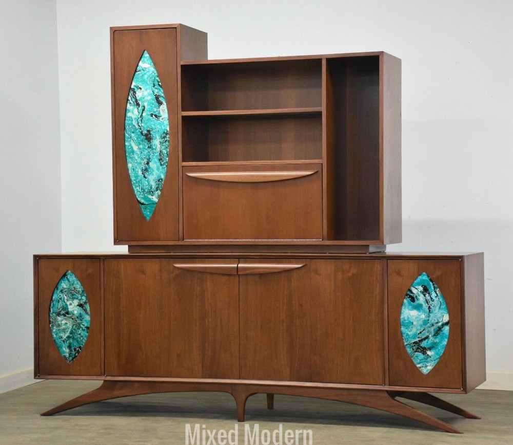 Refinished Walnut Vladimir Kagan Style Sideboard Credenza