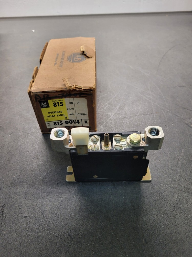 Allen Bradley 815-D0V4 Overload Relay Panel.