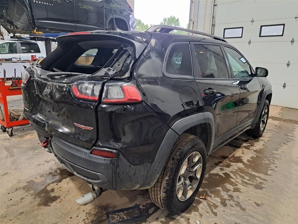 2019 Cherokee Camera/Projector Sku#4270632