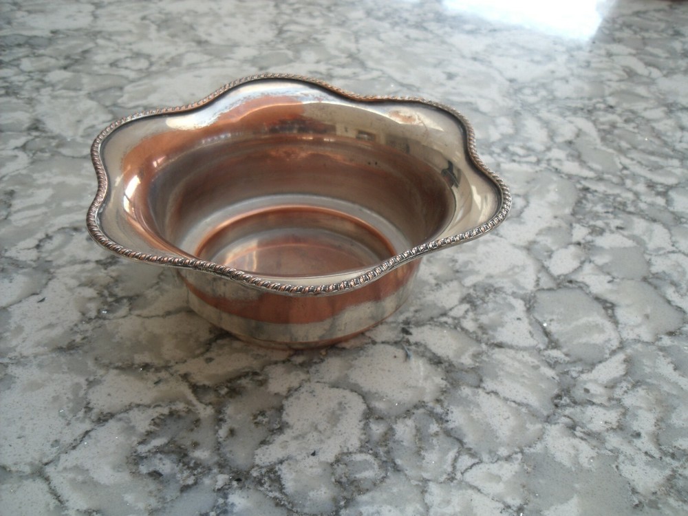 Antique Silver plated Bon Bon Dish with Rope Pattern Rim.