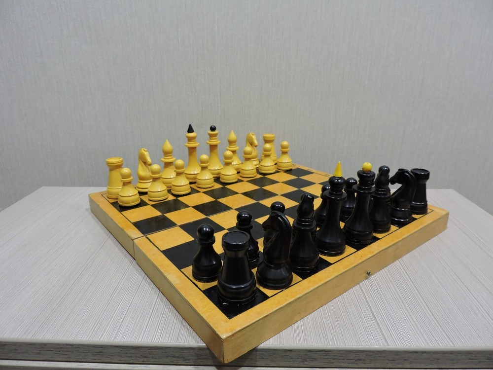 Rare Bakelite Vintage Chess Set Soviet USSR