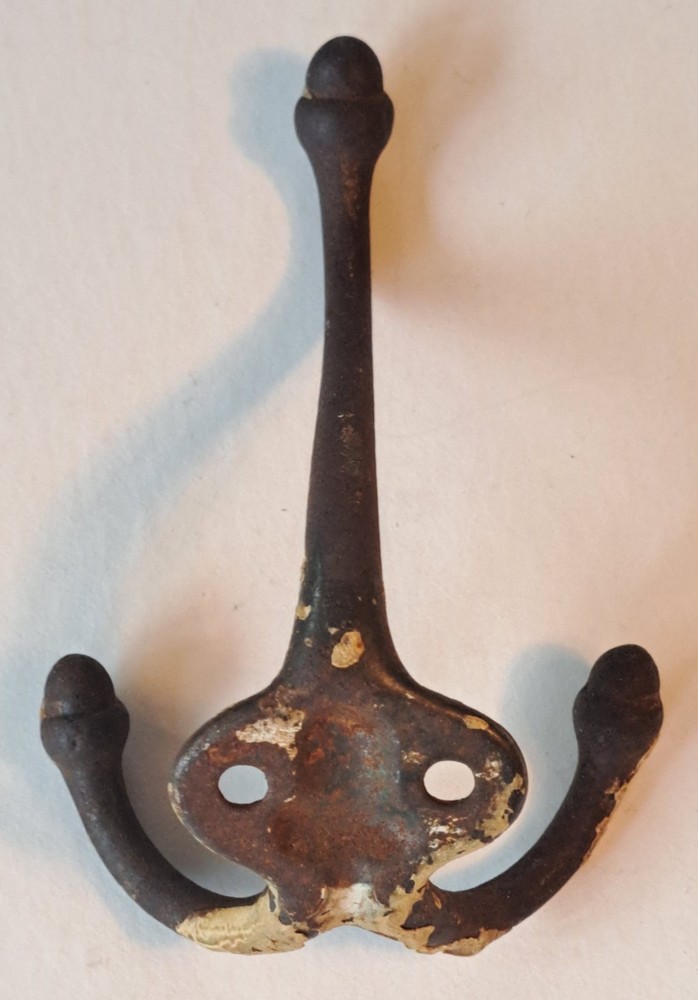 Antique Primitive Triple Hook Coat Hanger Acorn Tips Rustic Iron