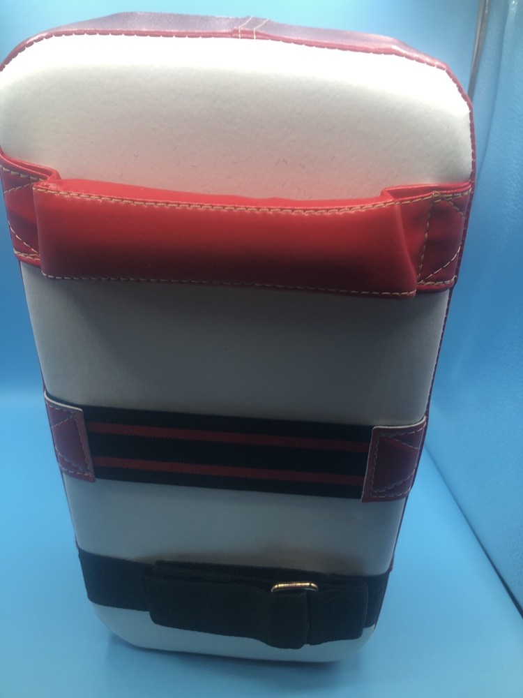 Professional Kick Shield, Kick Boxing MMA Focus Training Pad Punch Shield