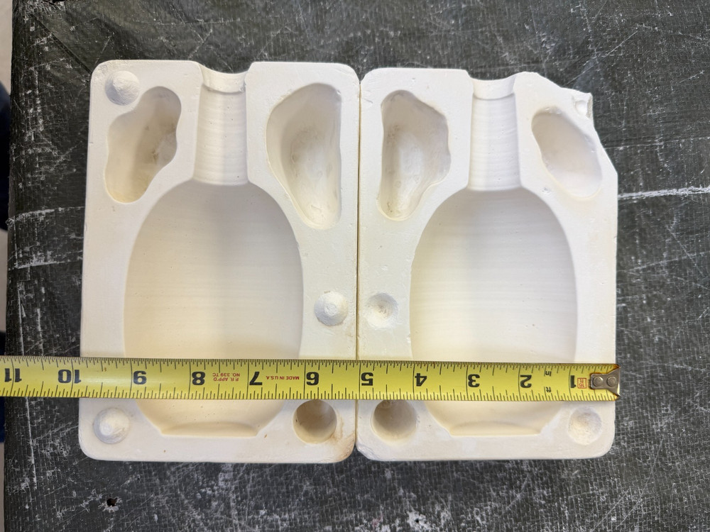 VINTAGE DUNCAN CERAMIC MOLD #DM-12 BUD VASE