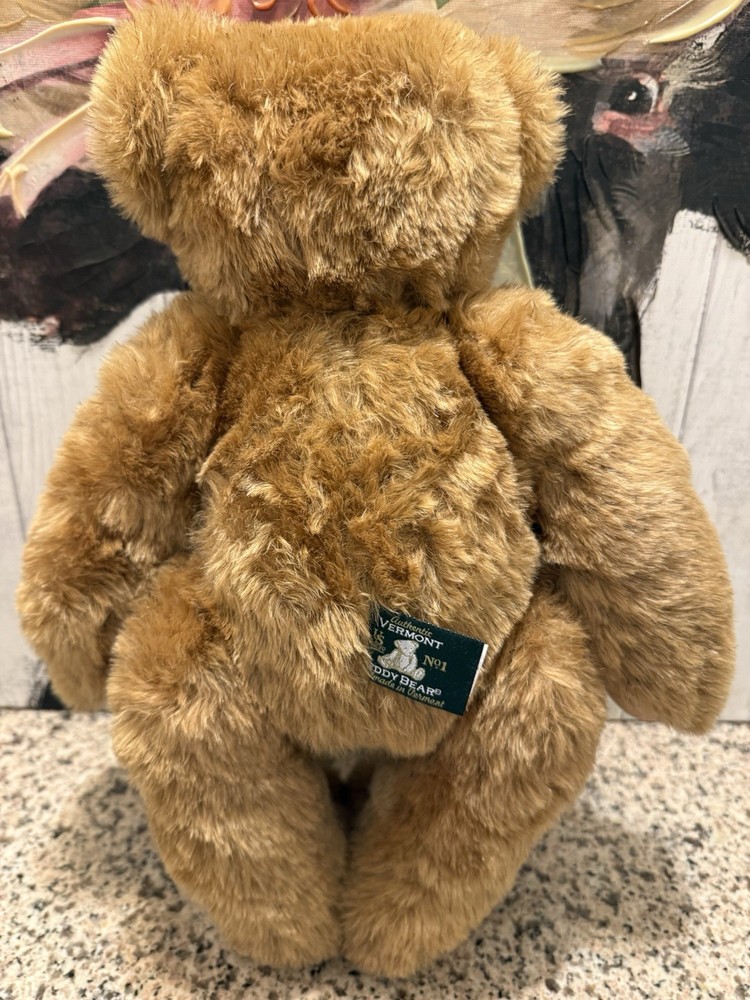 Vermont Teddy Bear ~ Authentic