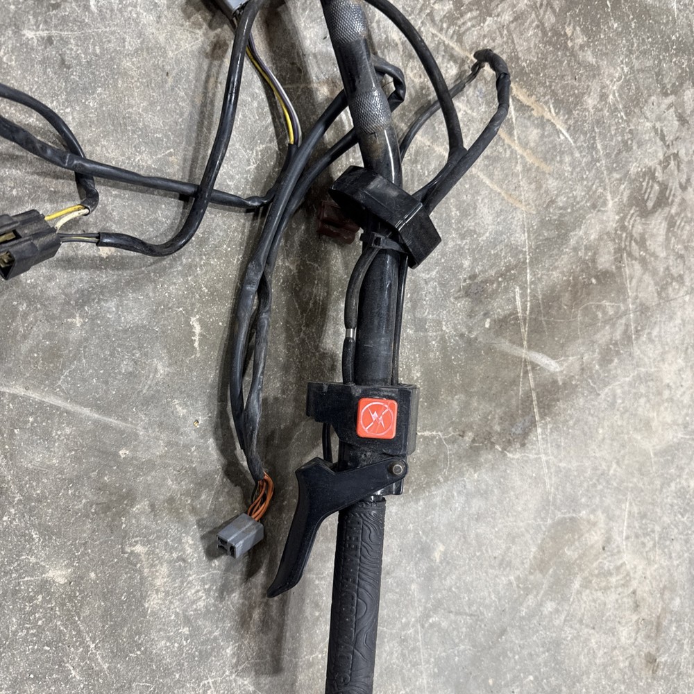 1997 SKI-DOO Mxz 440 Handlebars with Controls