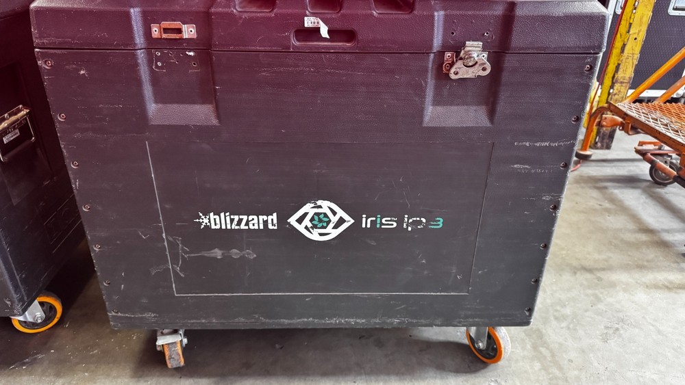Blizzard Iris IP3 Video Wall - 24 Panels 3.9mm