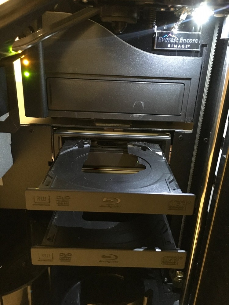 Rimage Catalyst 6000 RAS32E CD/DVD Duplicator w/ Everest Encore CDPR23B Printer