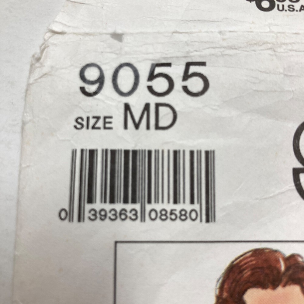 Simplicity 9055 Size Medium Pullover Top Sleeve Variations Uncut Factory Folds