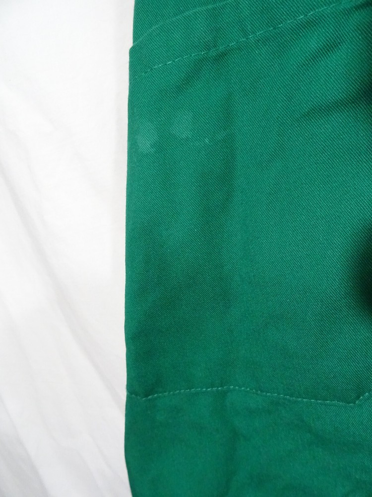 Starbucks Green Apron 33" x 27" double front pockets 2 pieces