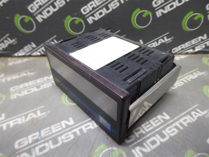 USED Simpson F-35-1-13-0 Digital Voltage Indicator