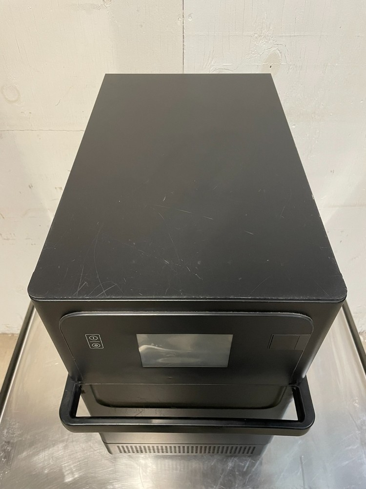 2021 Merrychef eikon e2s High Speed Convection Oven