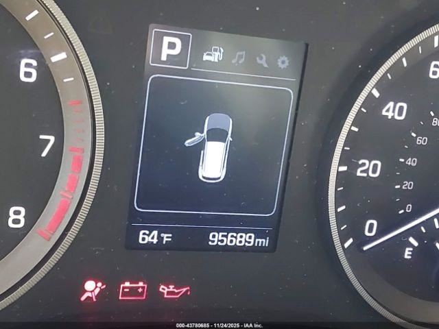 TUCSON 2017 Glove Box 4965513
