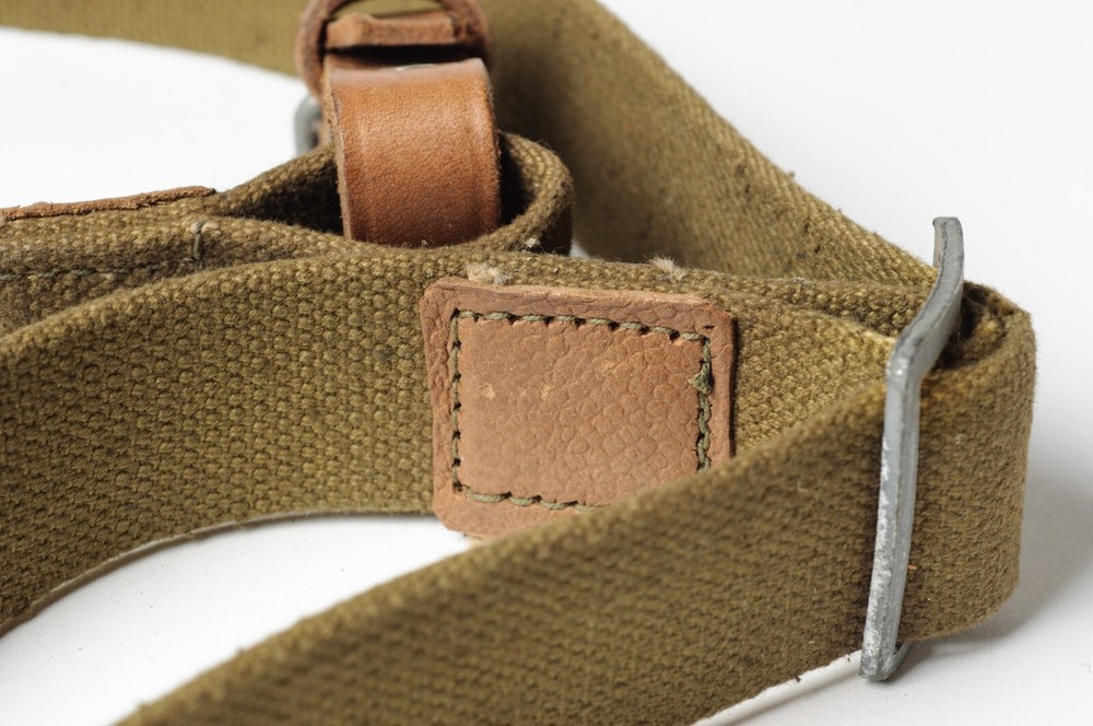 Army adjustable webbing belt for reenactment