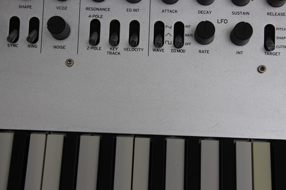 Korg Minilogue Polyphonic Analogue Synthesizer