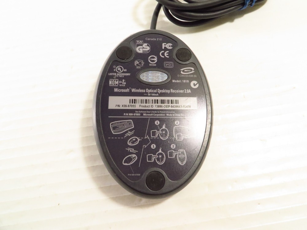 Microsoft 1019 Wireless Optical Desktop Mouse/Keyboard Receiver 2.0A Black