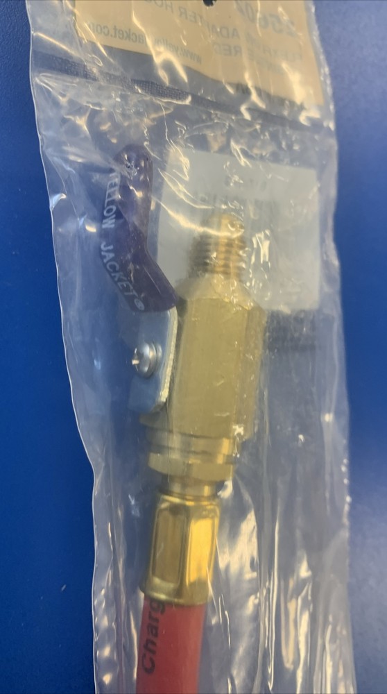 YELLOW JACKET 1/4" RED FLEX FLOW ADAPTER W/ VALVE 25602